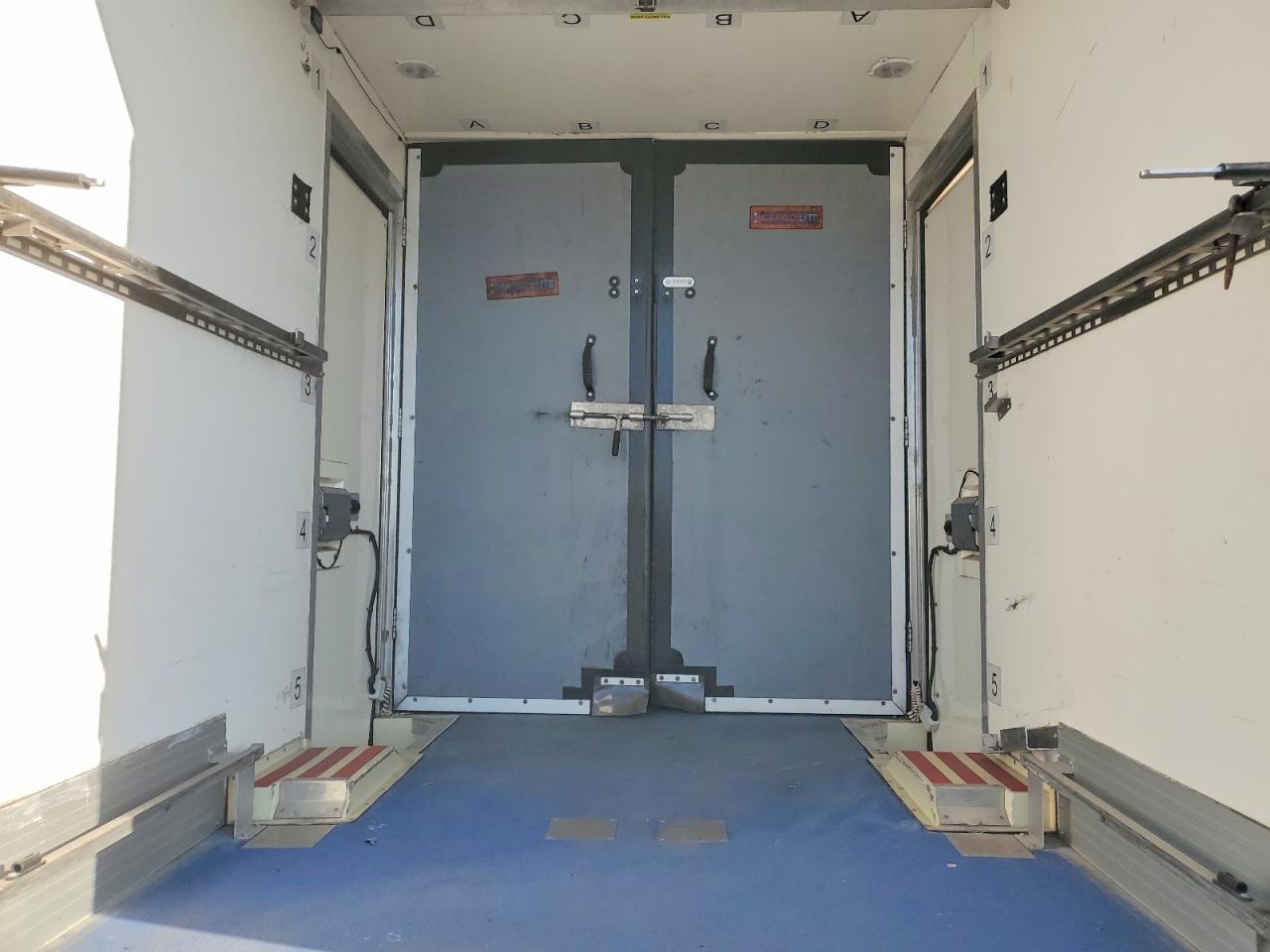 2020 Ford Transit Delivery Truck