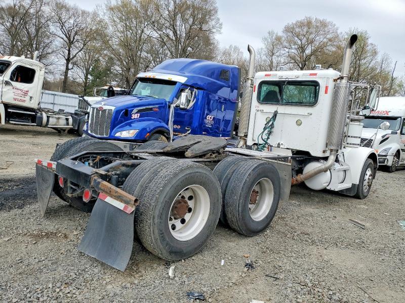 2007 Peterbilt 378 Semi Truck