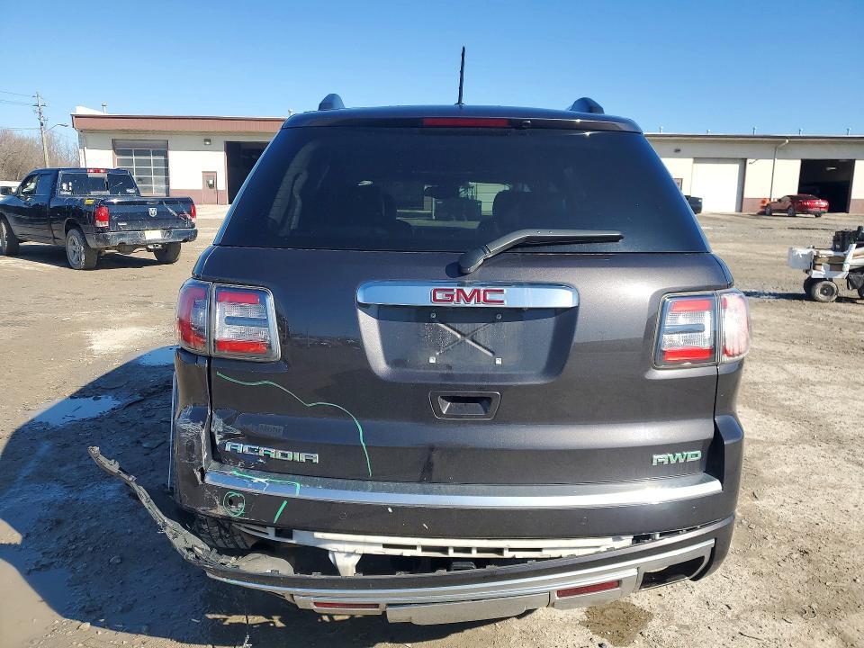 2015 GMC Acadia Denali