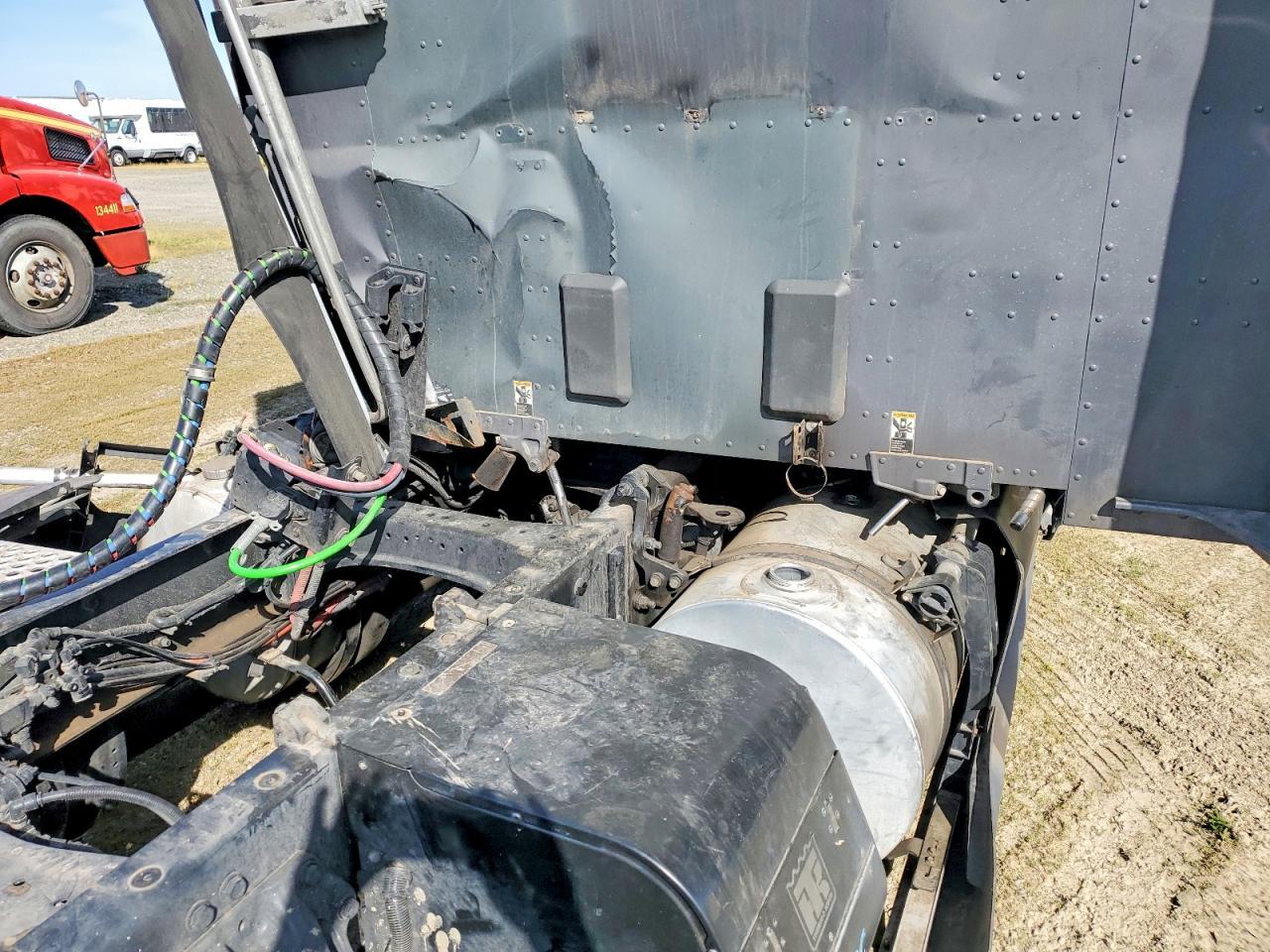 2021 Kenworth T680 Semi Truck