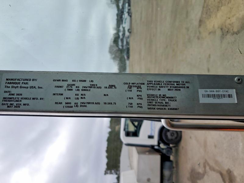 2021 Freightliner MT45G Chassis Delivery Truck