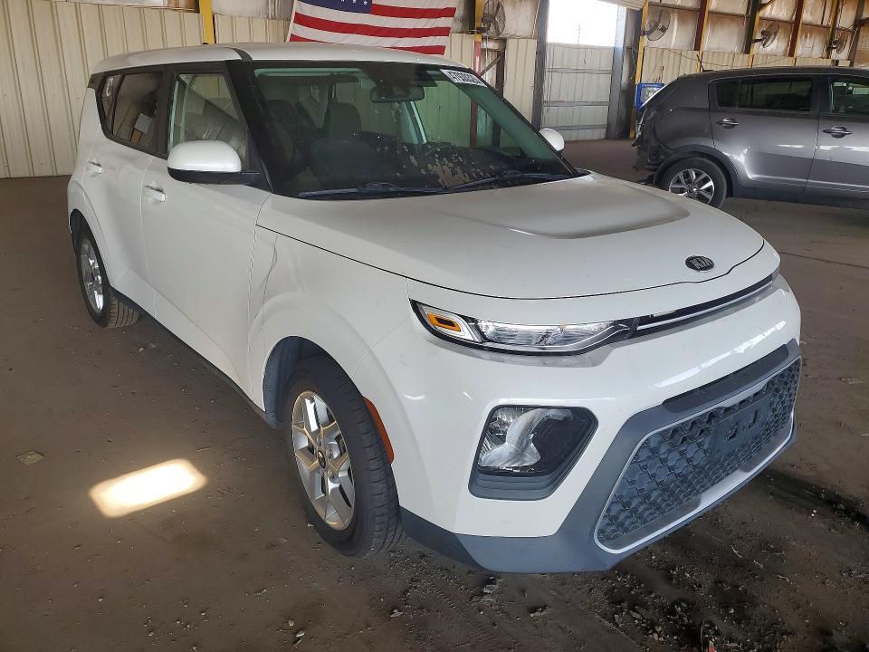 2021 KIA Soul s