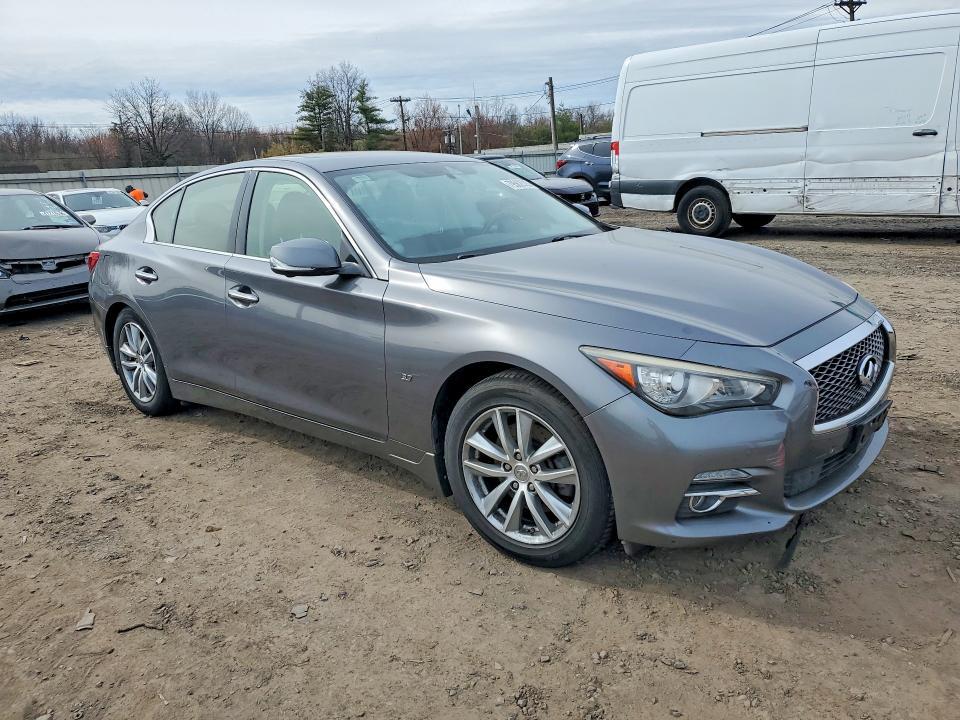 2014 Infiniti Q50 Base