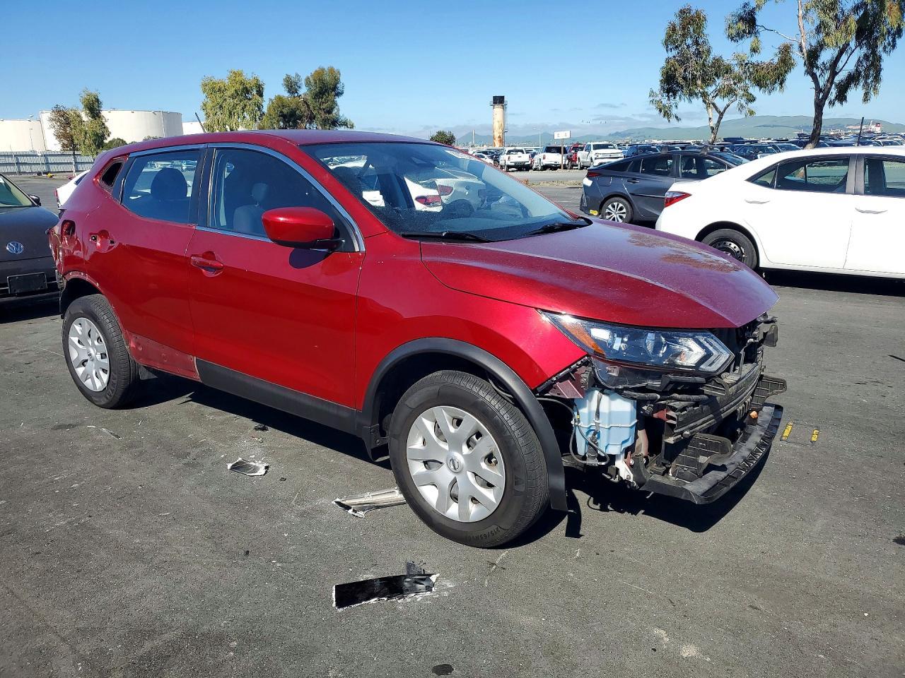 2020 Nissan Rogue Sport s