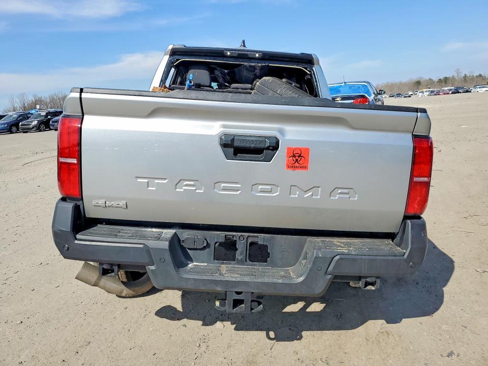 2025 Toyota Tacoma SR