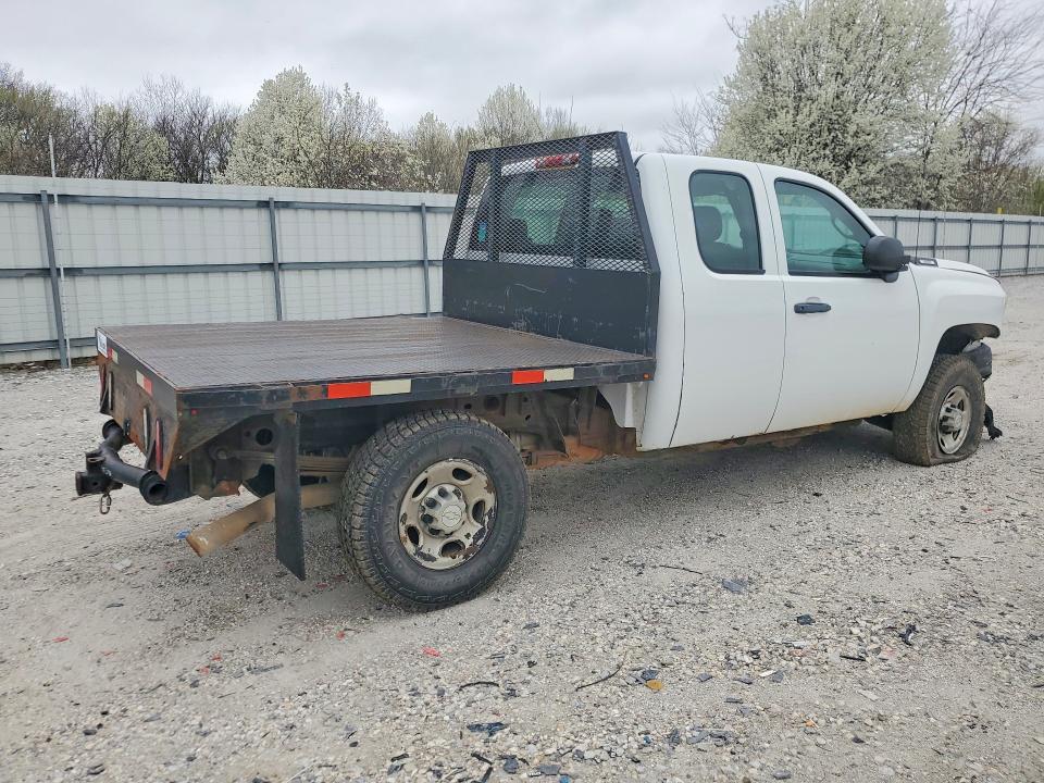 2007 Chev Rolet Silverado LT Flatbed Truck