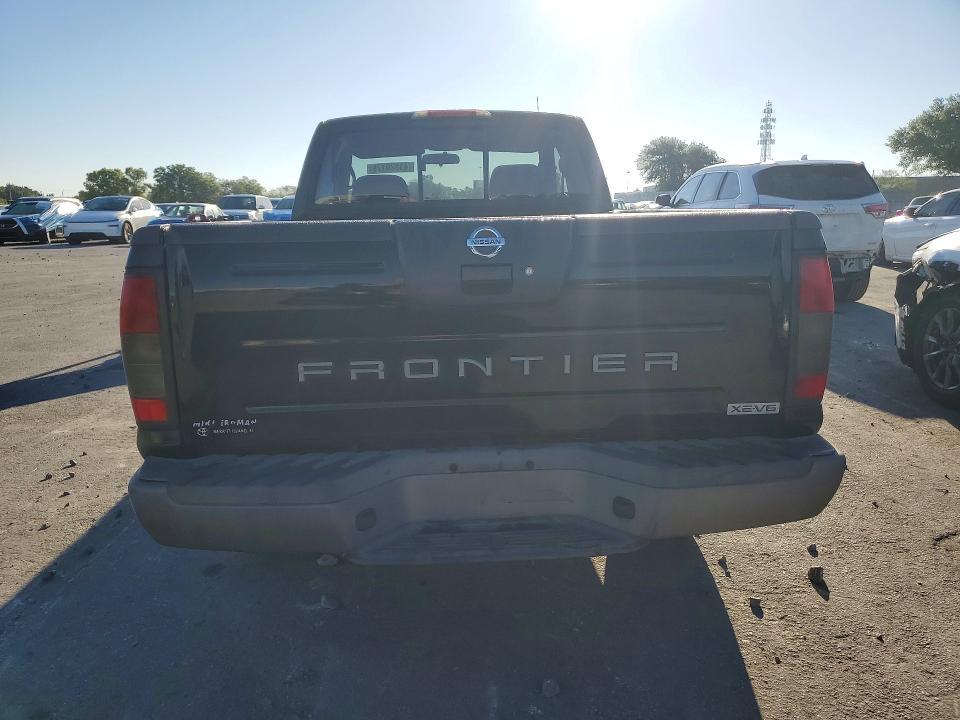 2004 Nissan Frontier XE-V6 Desert Runner