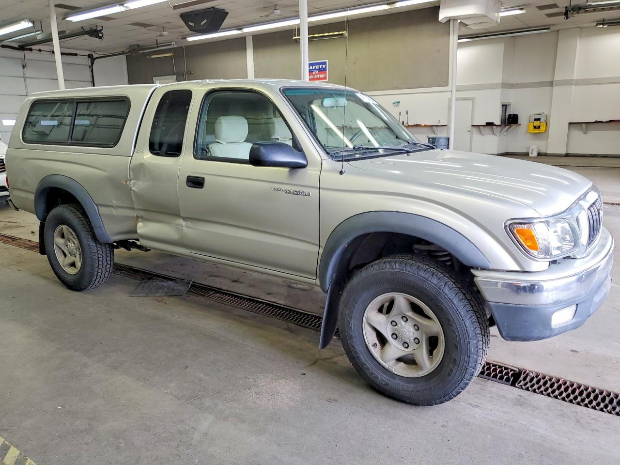 2001 Toyota Tacoma Base