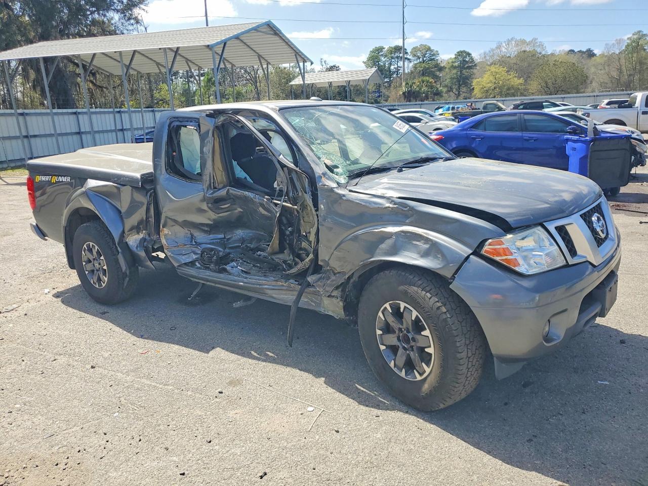 2018 Nissan Frontier Desert Runner