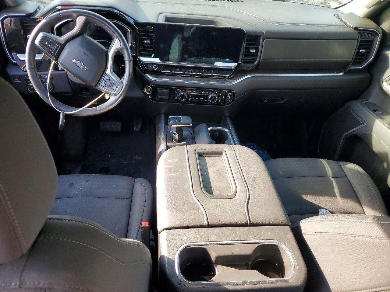2022 Chevrolet Silverado K1500 RST