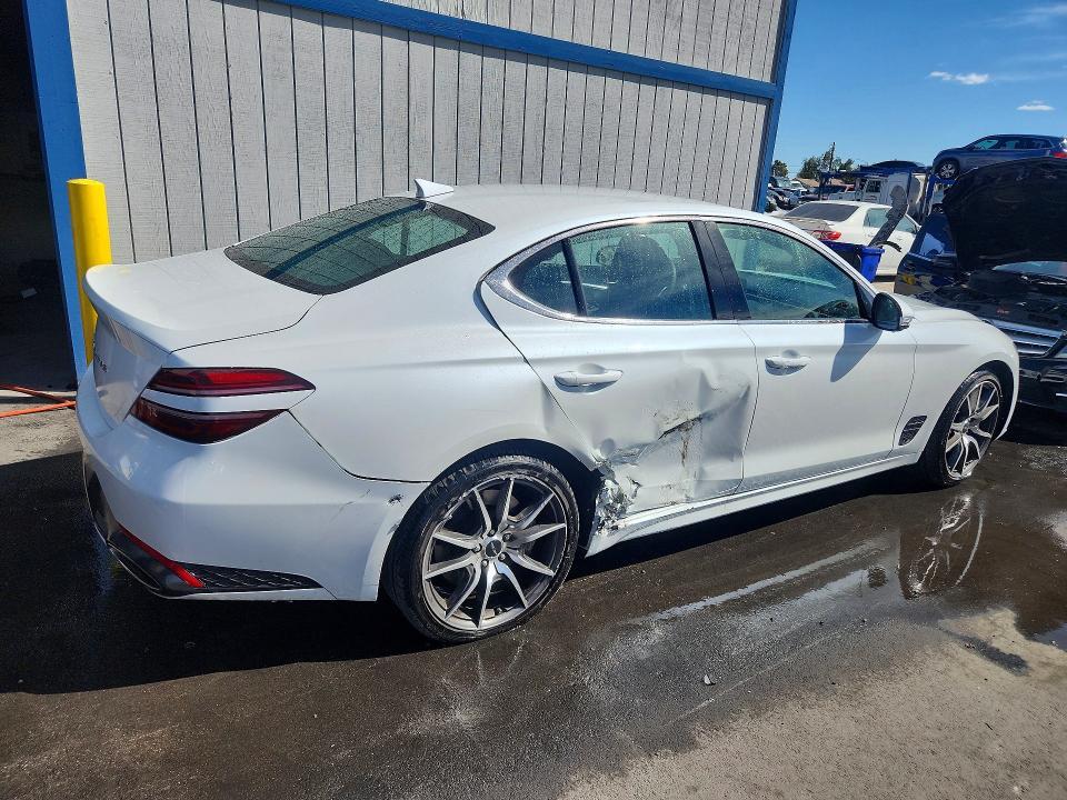 2026 Genesis G70 2.5t Standard