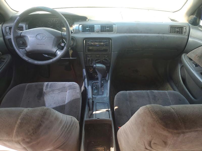 2001 Toyota Camry le
