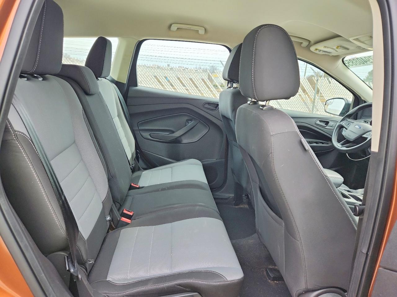 2017 Ford Escape s