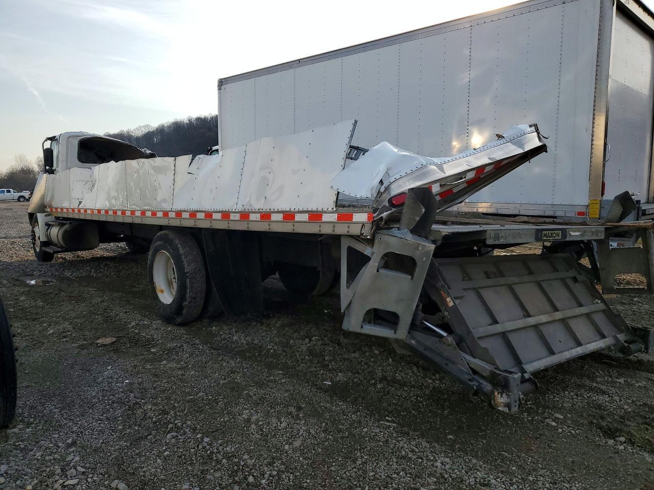 2019 International 4300 BOX Truck