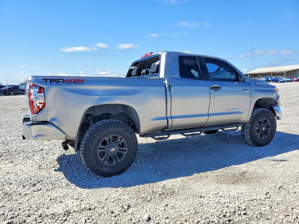 2016 Toyota Tundra SR5
