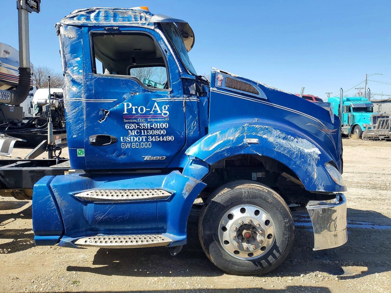 2016 Kenworth Construction T680