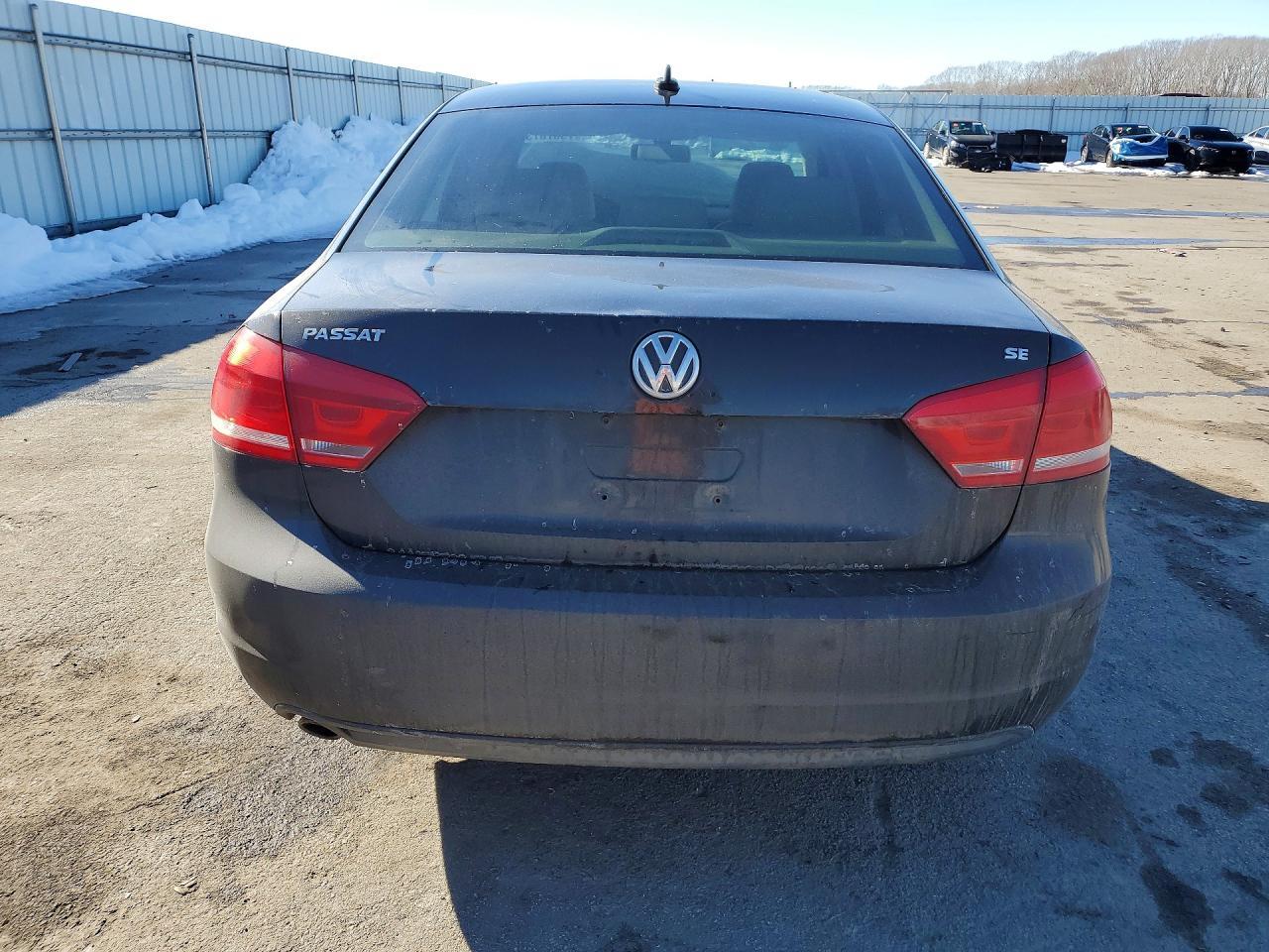 2012 Volkswagen Passat se
