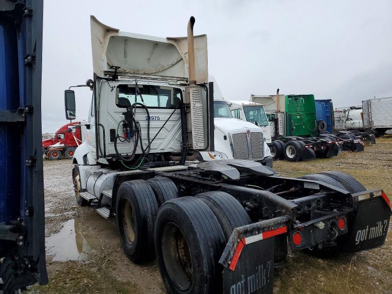 2013 International LF687 Semi Truck