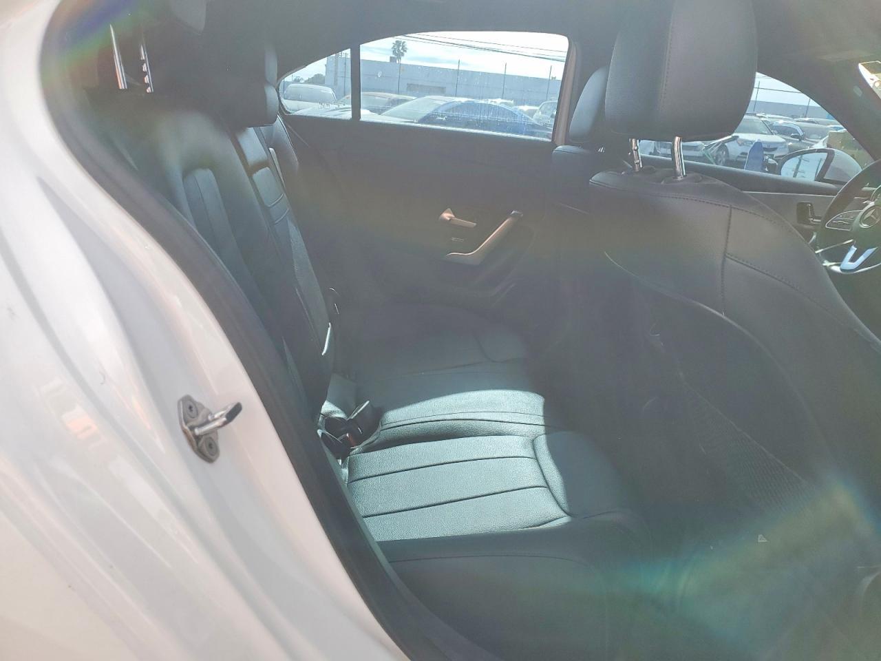 2022 Mercedes-Benz A 220