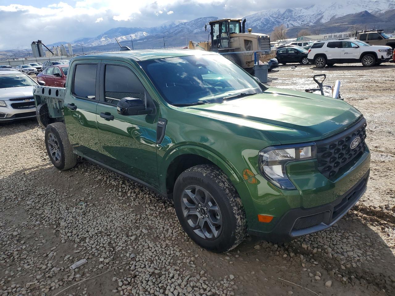 2025 Ford Maverick XLT