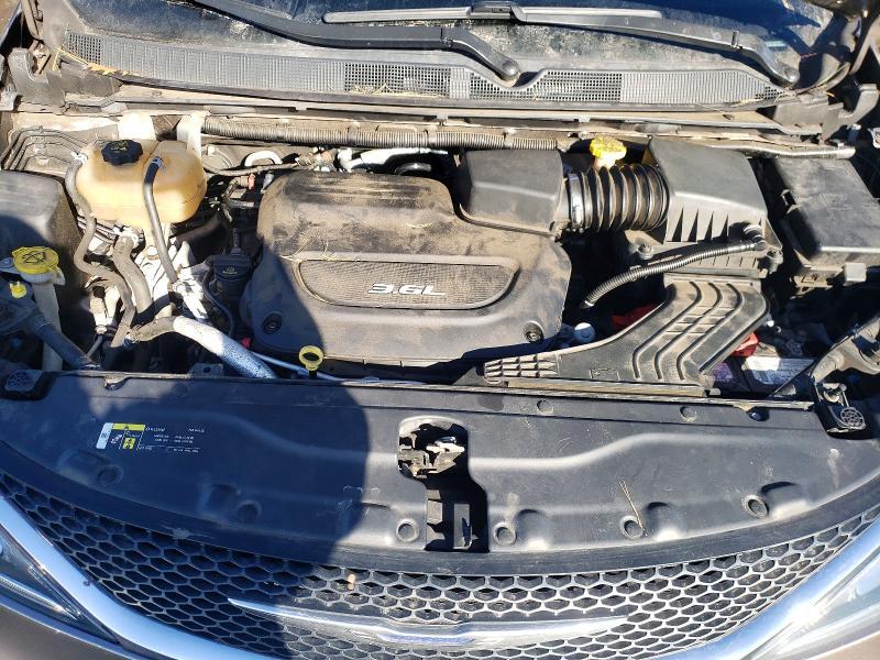 2018 Chrysler Pacifica Touring l