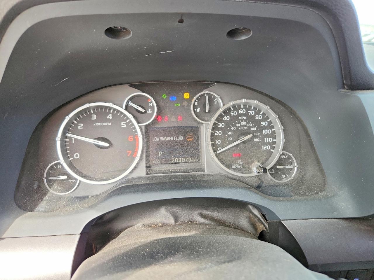 2014 Toyota Tundra SR5