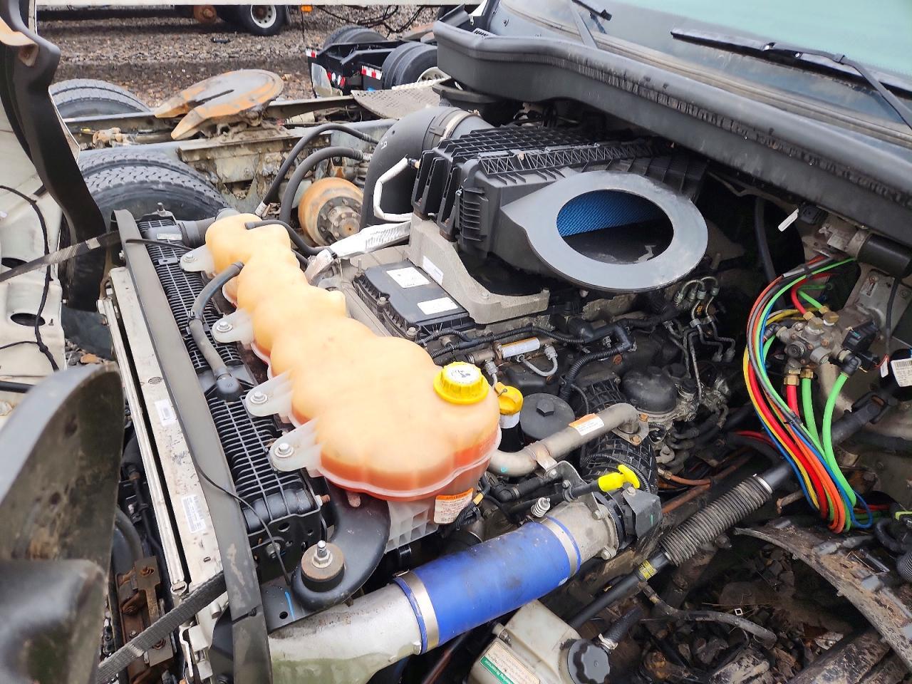 2022 Freightliner Cascadia 126 Semi Truck