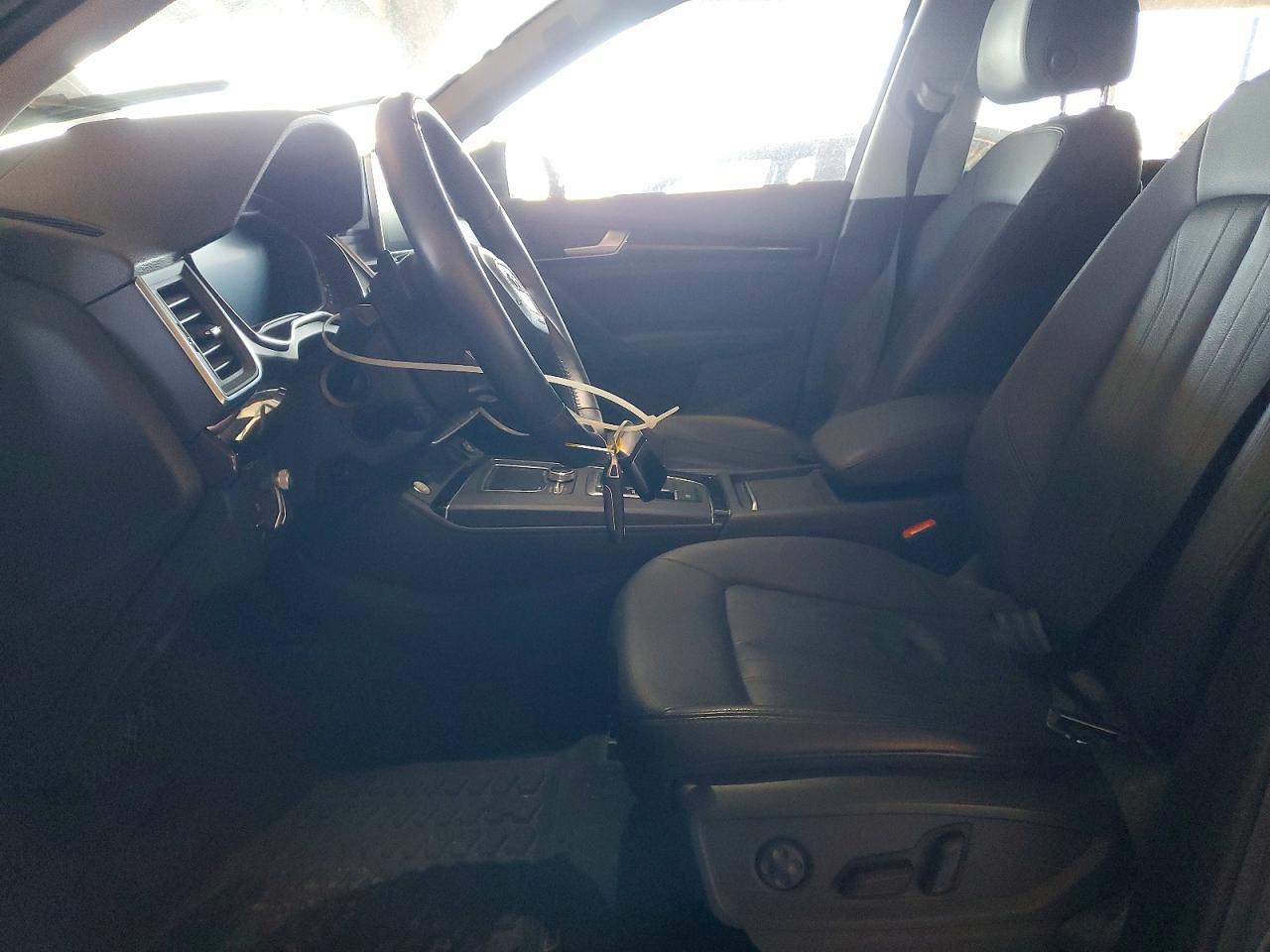 2020 Audi Q5 e Prestige