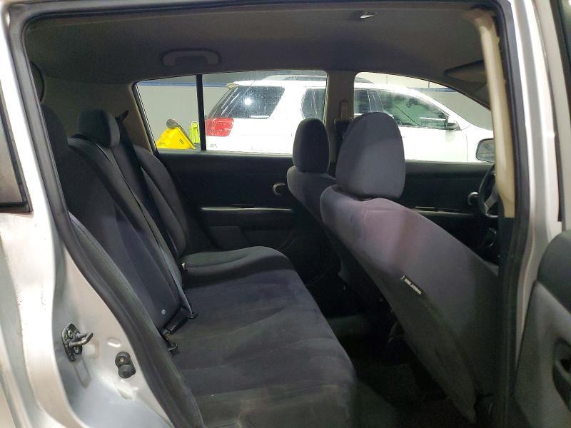 2009 Nissan Versa 1.8 s