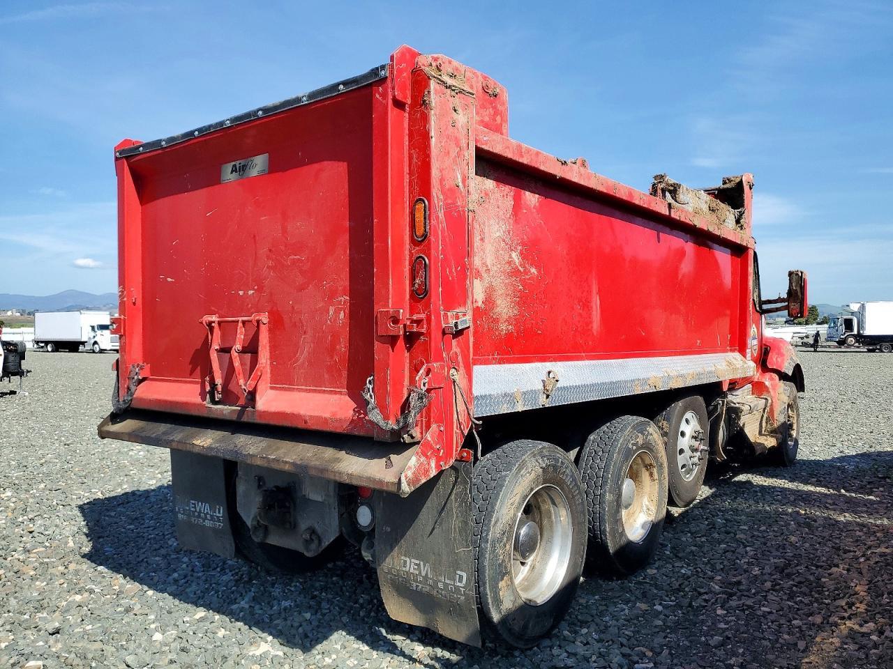 2023 Kenworth T880 Dump Truck