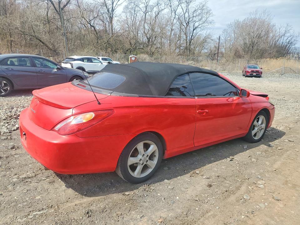 2005 Toyota Camry Solara sle V6