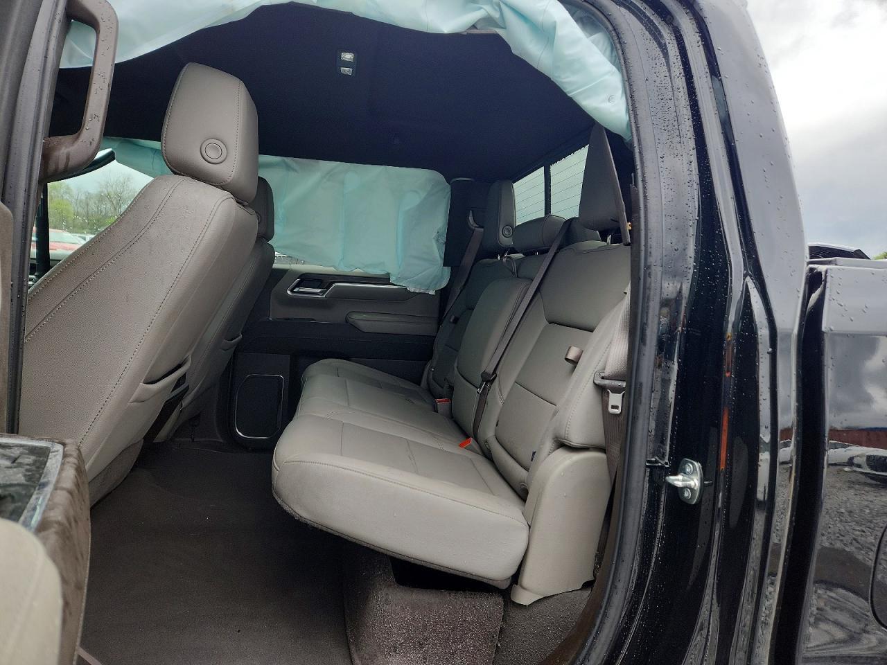 2024 GMC Sierra K1500 SLT