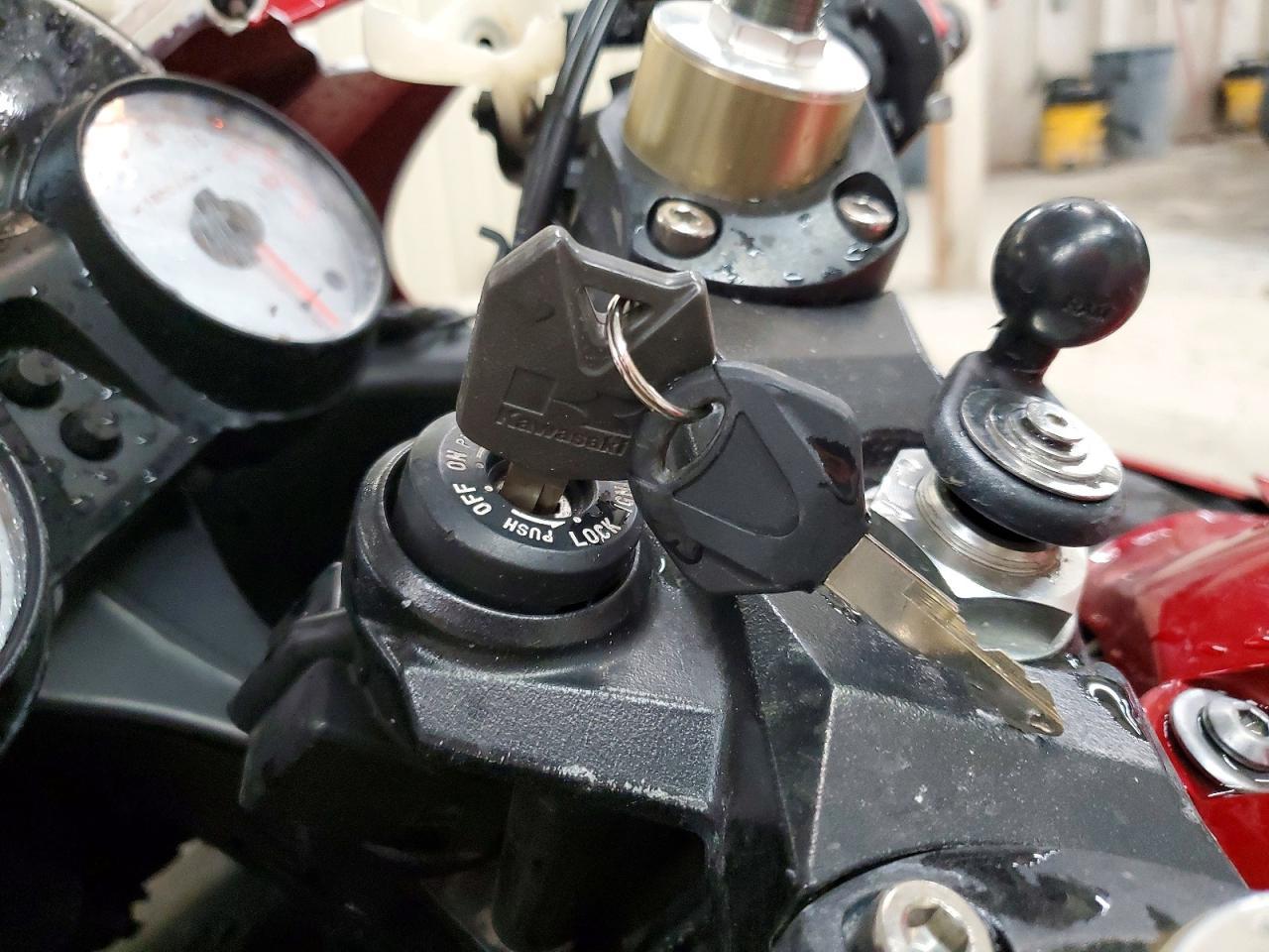 2010 Kawasaki ZX1400 C