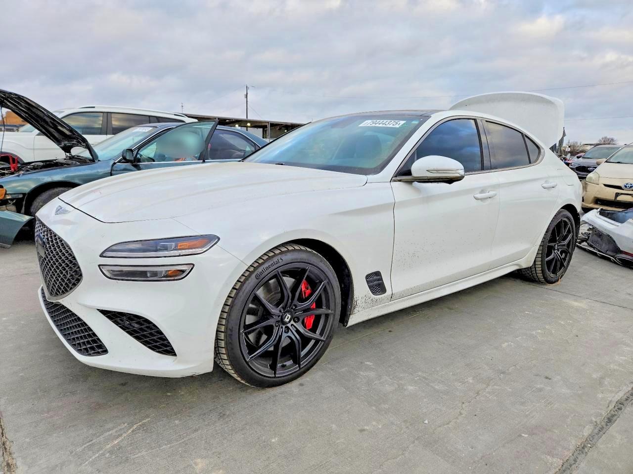 2022 Genesis G70 3.3t Standard