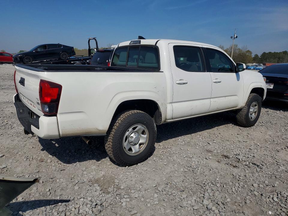 2018 Toyota Tacoma SR V6