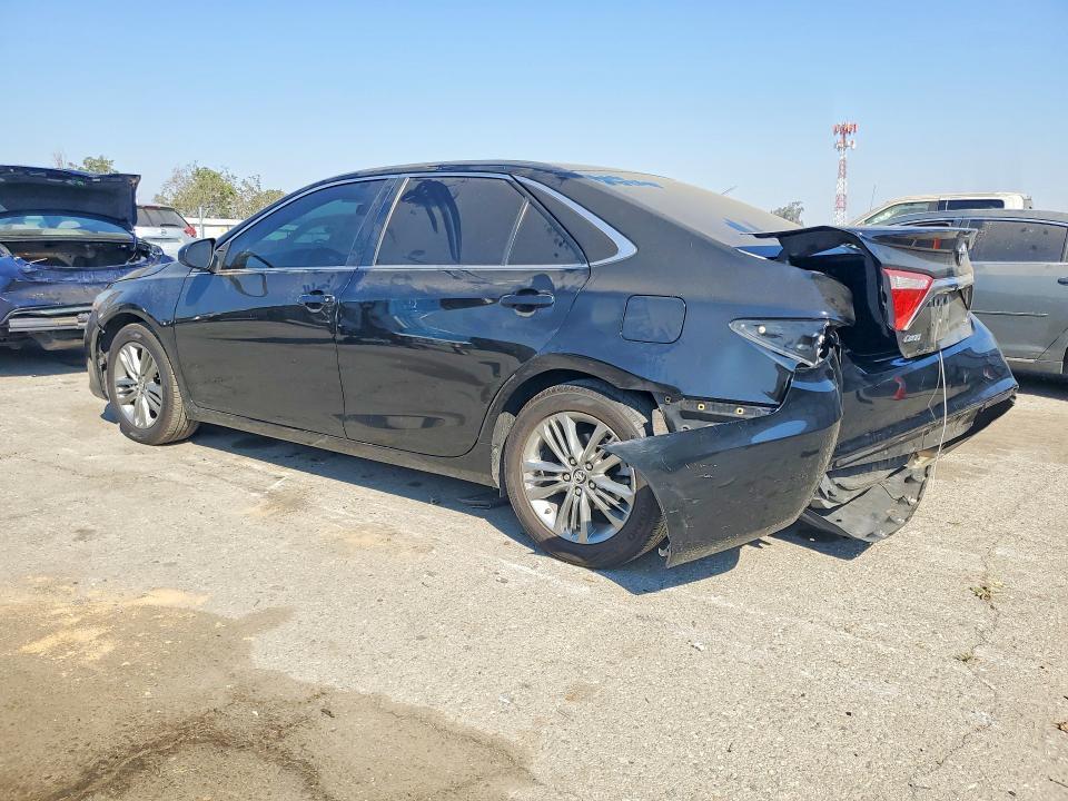2016 Toyota Camry se