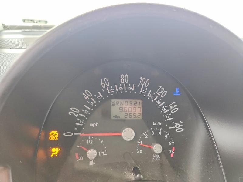 2003 Volkswagen New Beetle glx