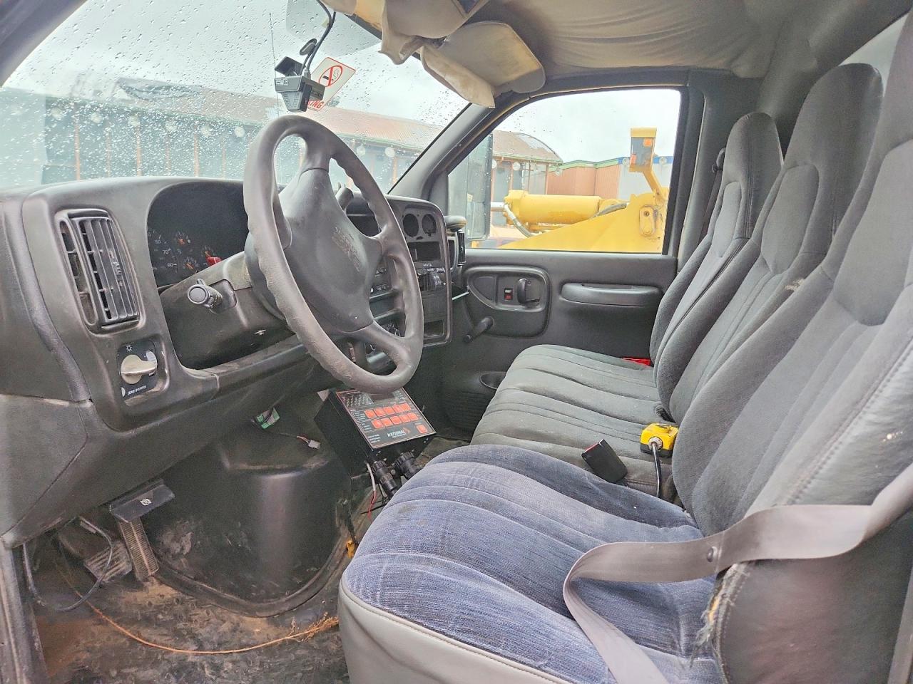 2005 GMC C7500 Flatbed Truck With Crash Attenuator