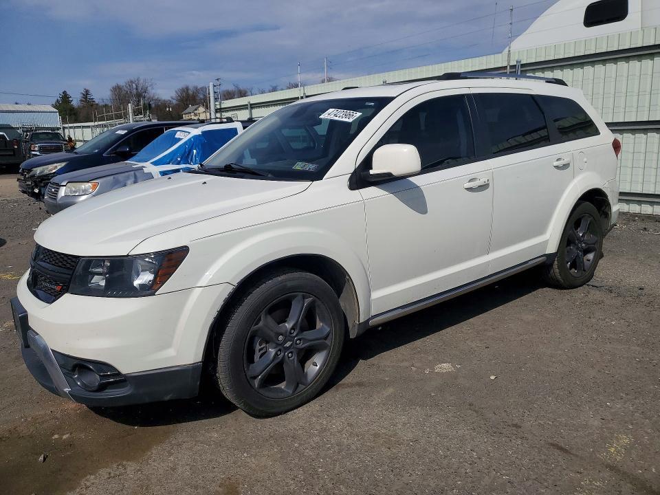 2020 Dodge Journey Crossroad