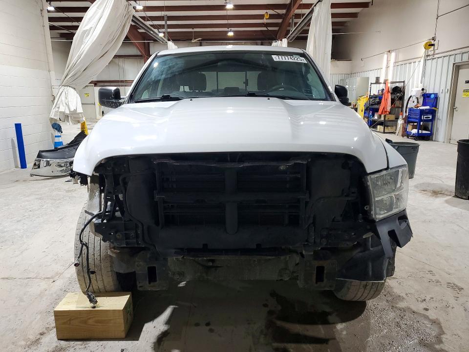 2019 Dodge Ram 1500 Classic slt