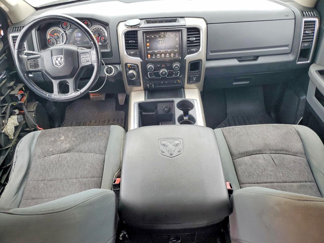 2014 Dodge RAM 1500 SLT