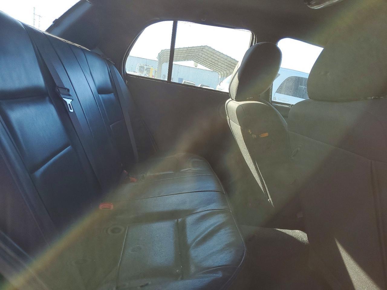 2011 Ford Crown Victor