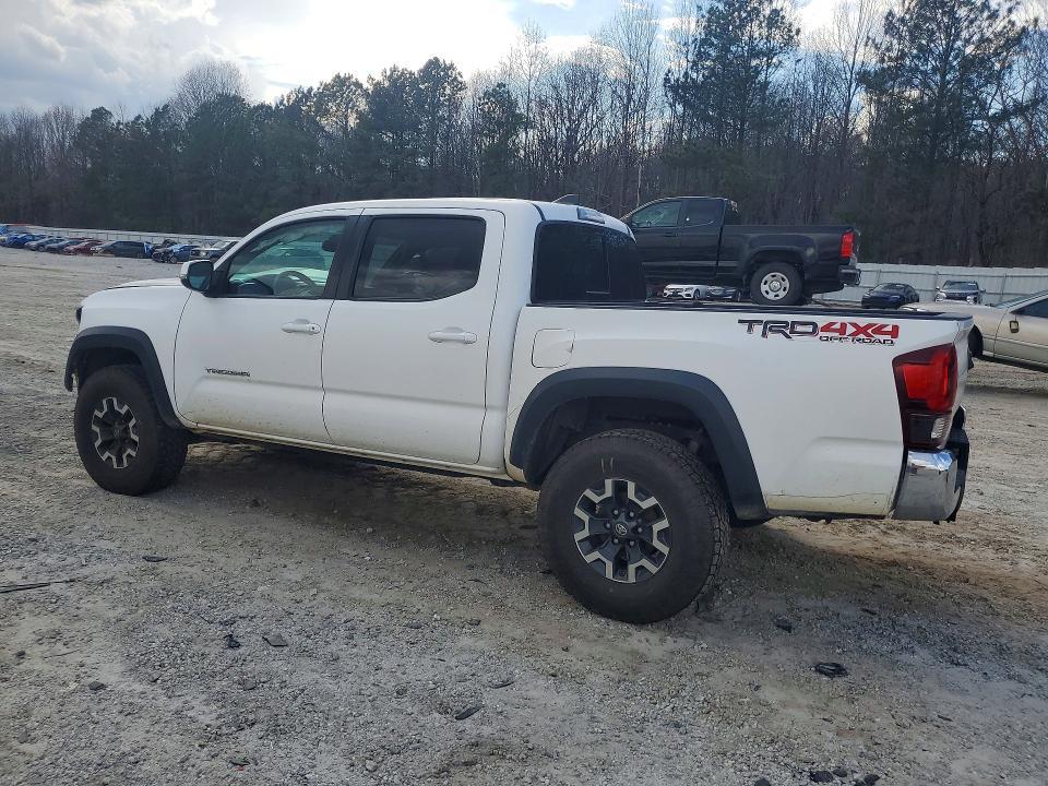 2019 Toyota Tacoma trd Off-road