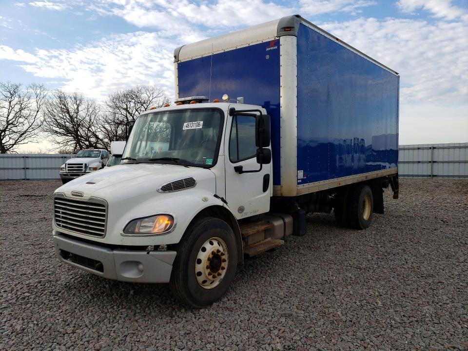 2014 Freightliner Business Class M2 BOX Truck