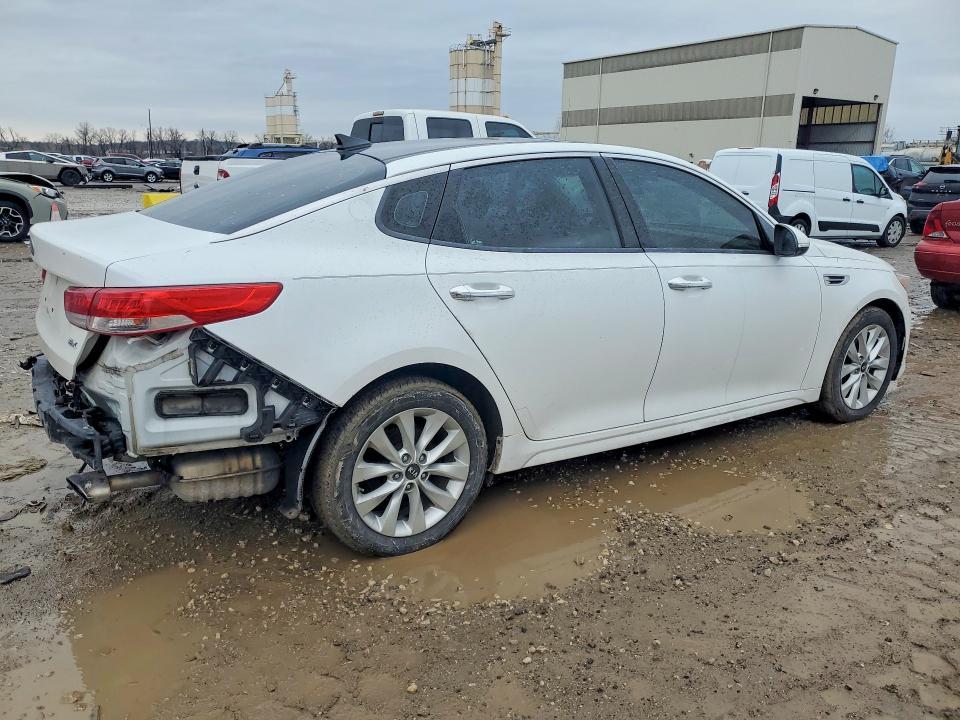 2016 KIA Optima ex