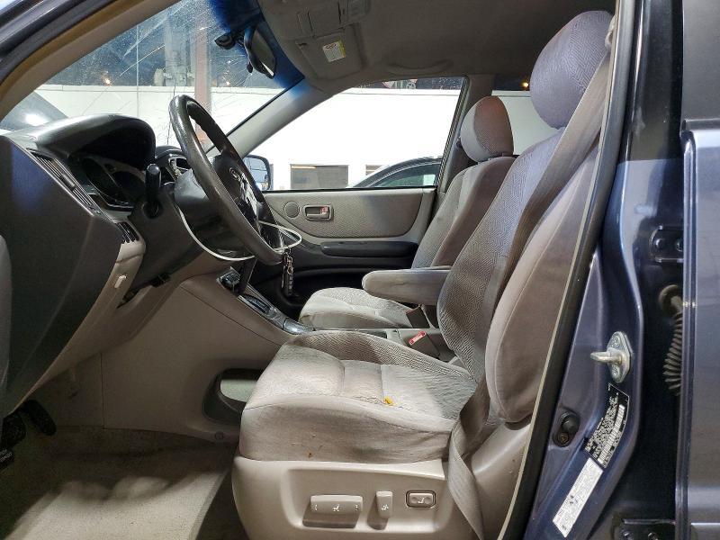 2003 Toyota Highlander Base