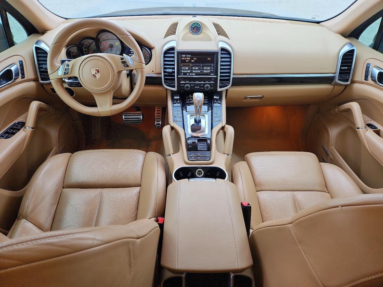 2013 Porsche Cayenne s