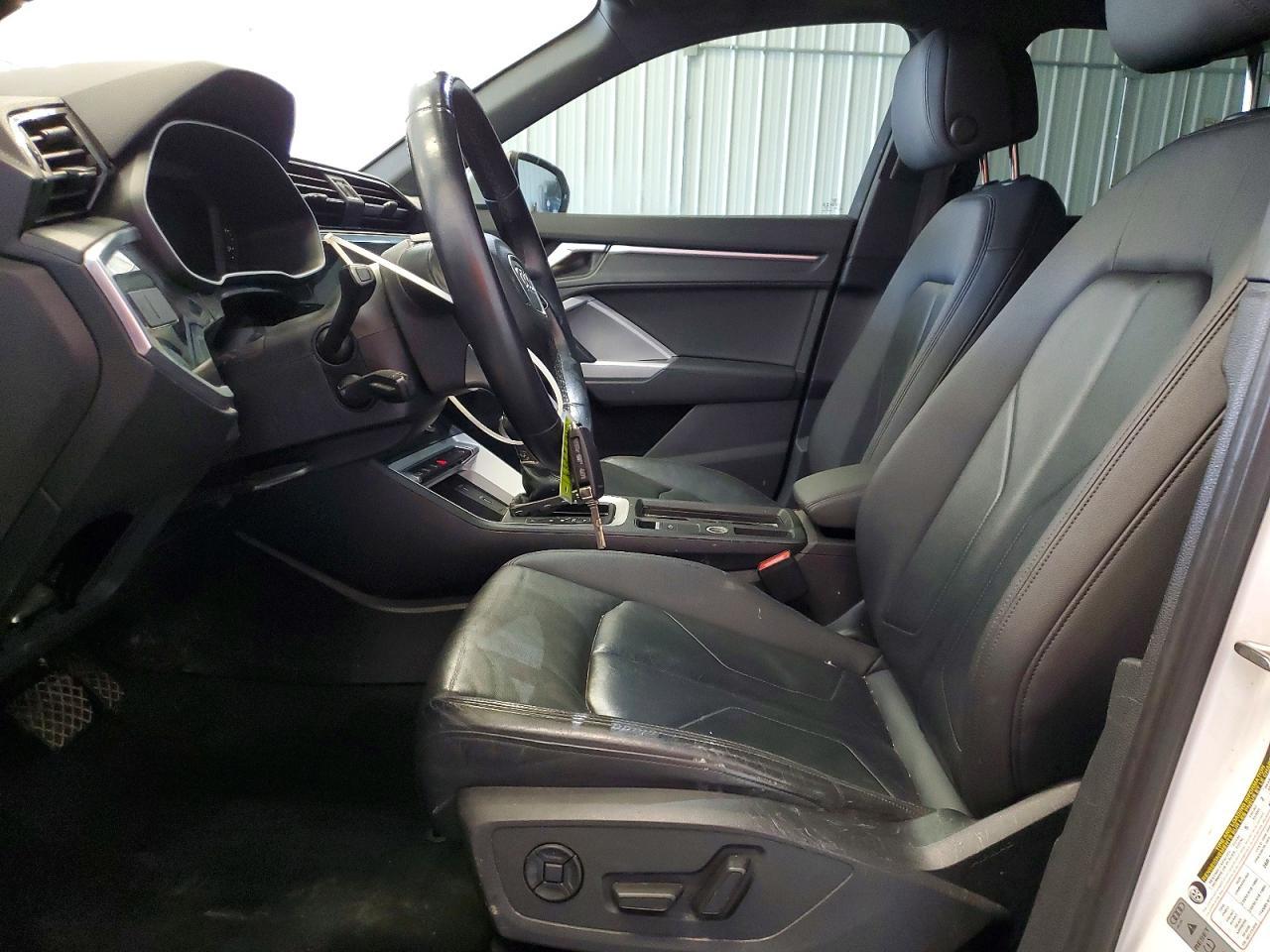 2021 Audi Q3 Premium 40