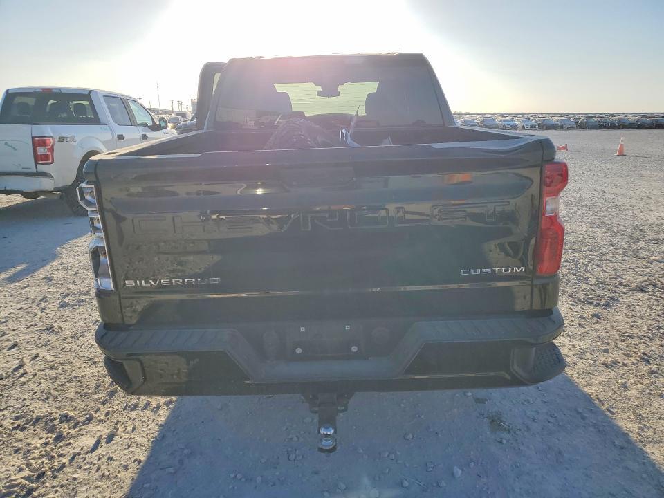 2022 Chevrolet Silverado K1500 Trail Boss Custom