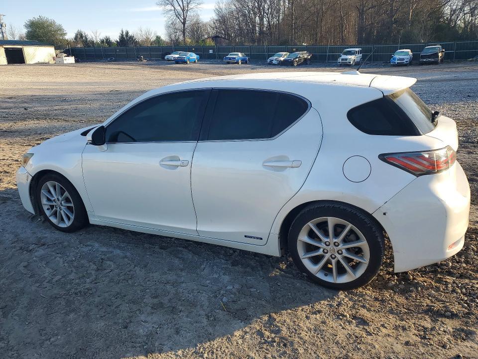 2013 Lexus Ct 200h Base